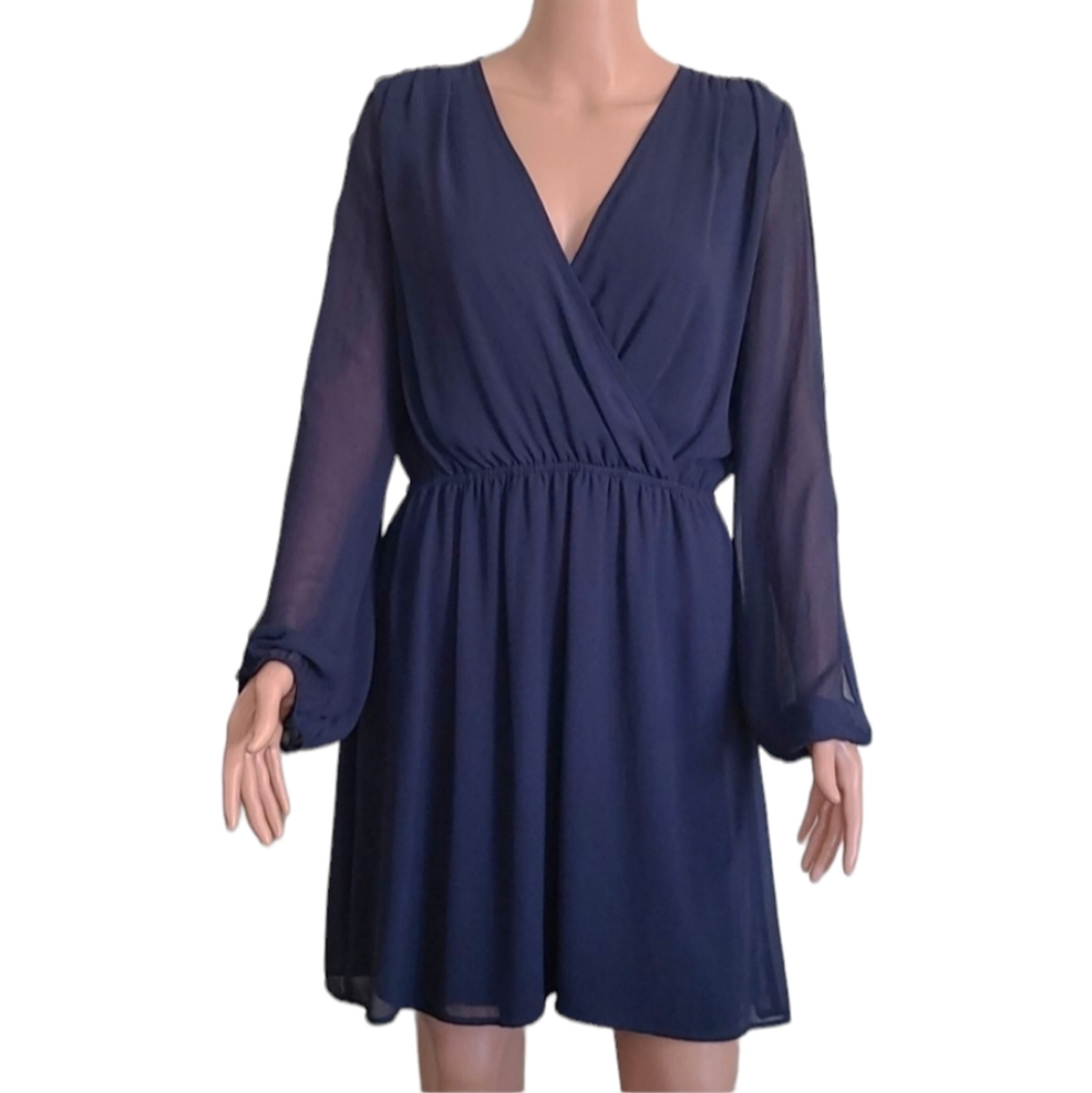 MYSTIC Women's navy blue long-sleeved V-neck dress Size L‎